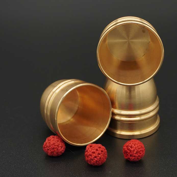 Unreal Cups and Balls (Mini) | Zaubertrick