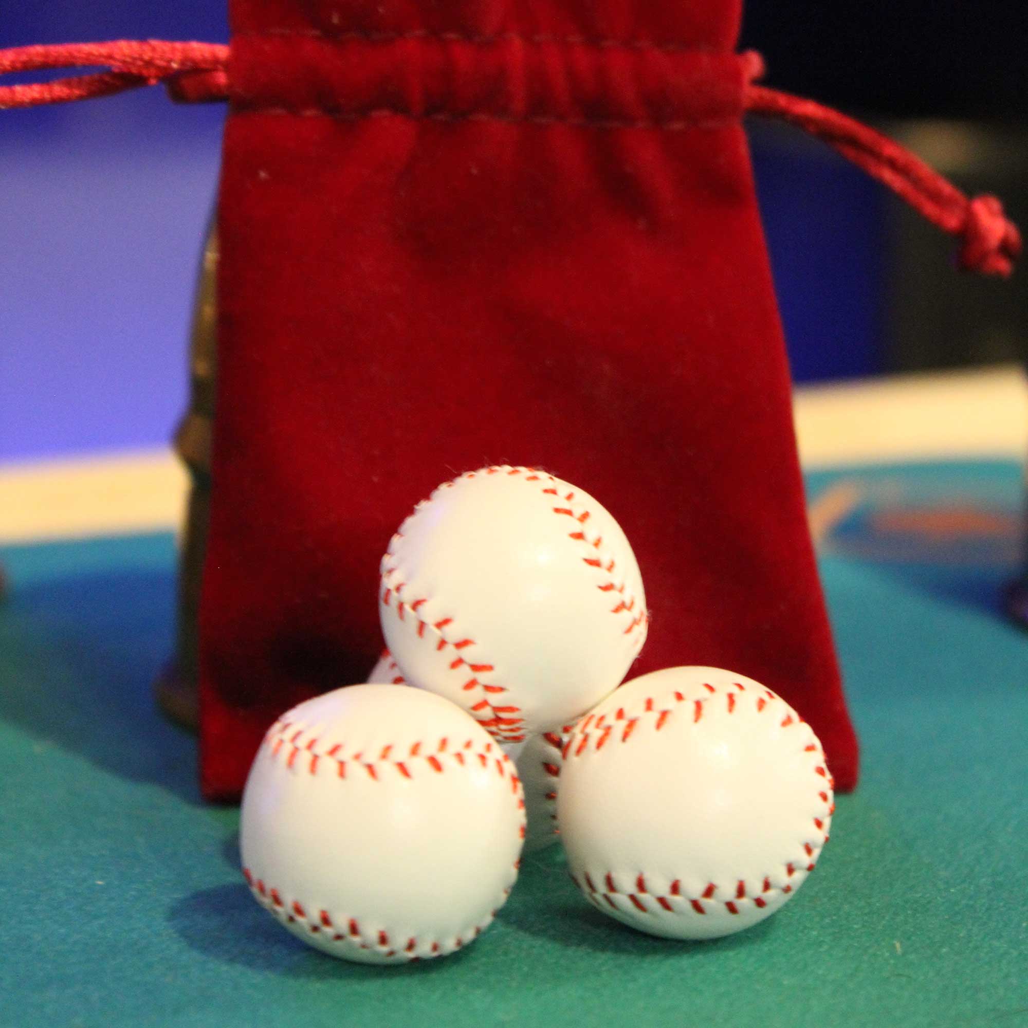 Balls-by-Leo-weiss_ii